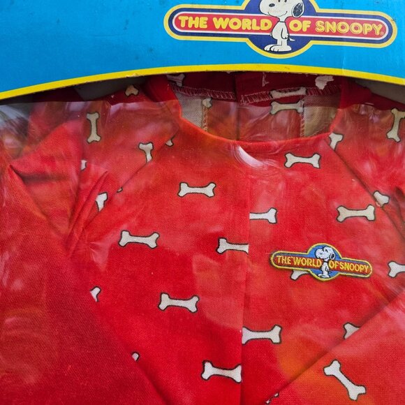 World Of Snoopy Designer Outfit Red Pajamas Bone Pattern For Talking Snoopy - Picture 3 of 11